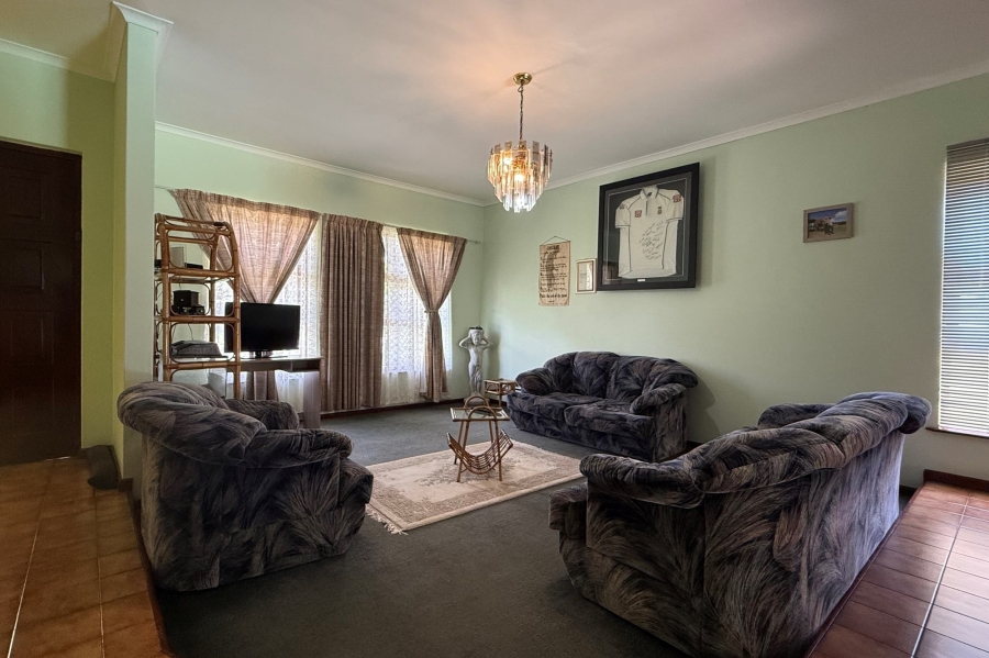 To Let 1 Bedroom Property for Rent in Table View Western Cape